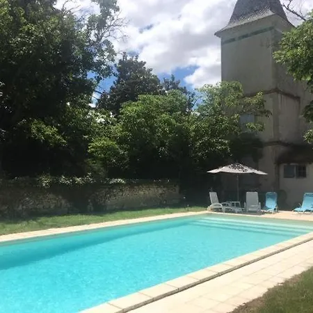 Manoir De L'arnaude Βίλα